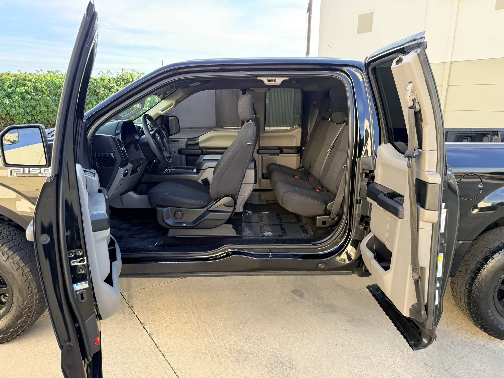 Used 2018 Ford F150 XL w/ Equipment Group 101A Mid image 13