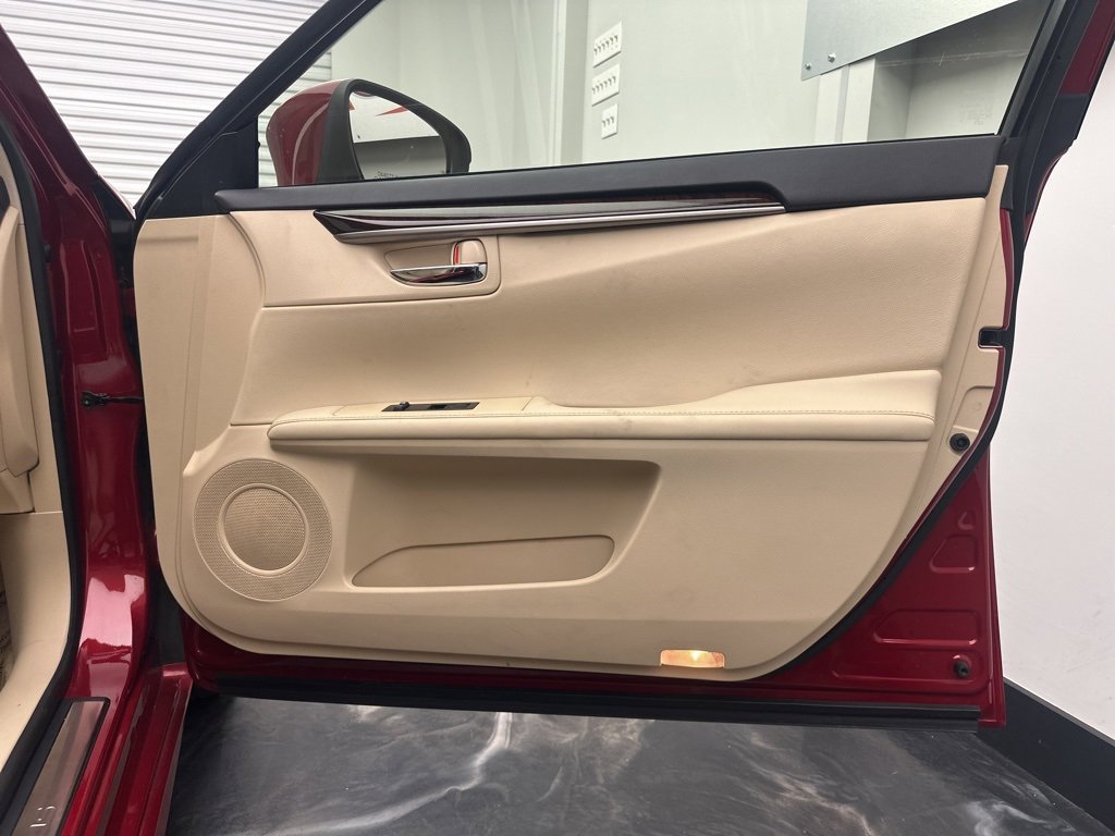 Used 2013 Lexus ES 350 image 10