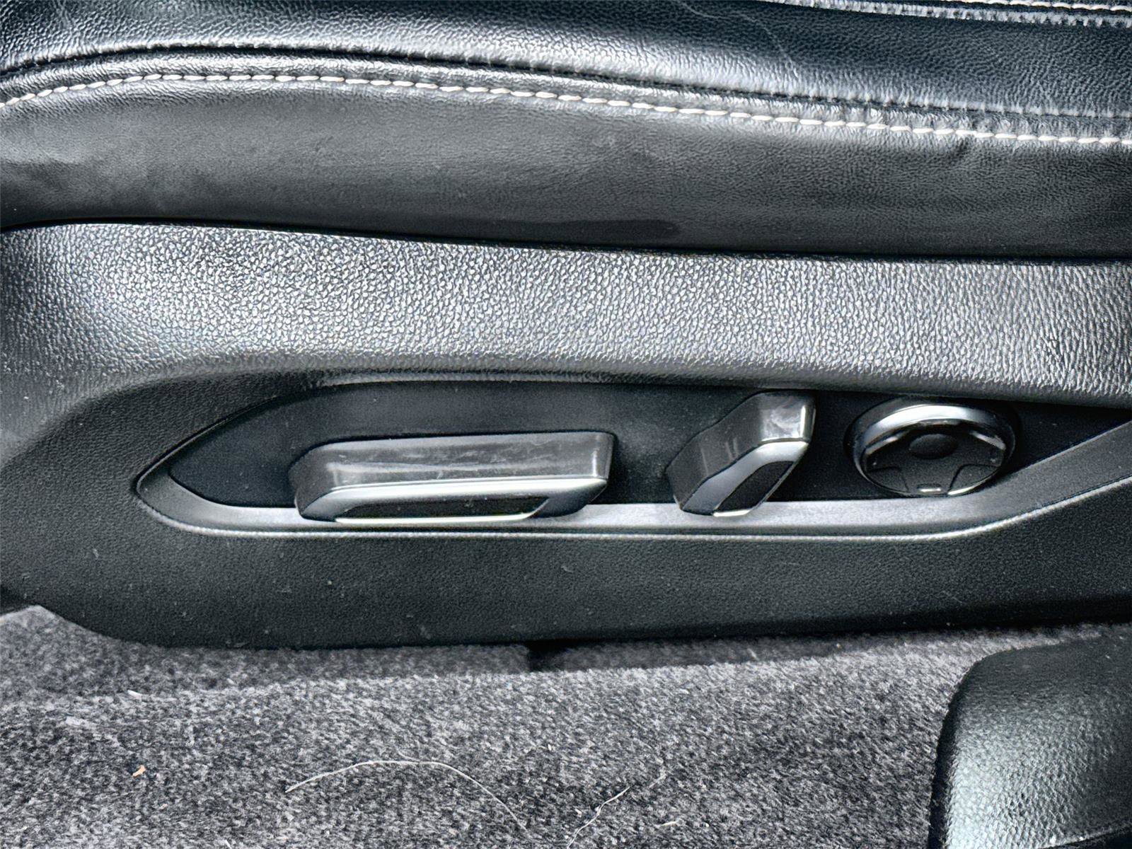 Used 2021 Acura TLX w/ Technology Package image 13