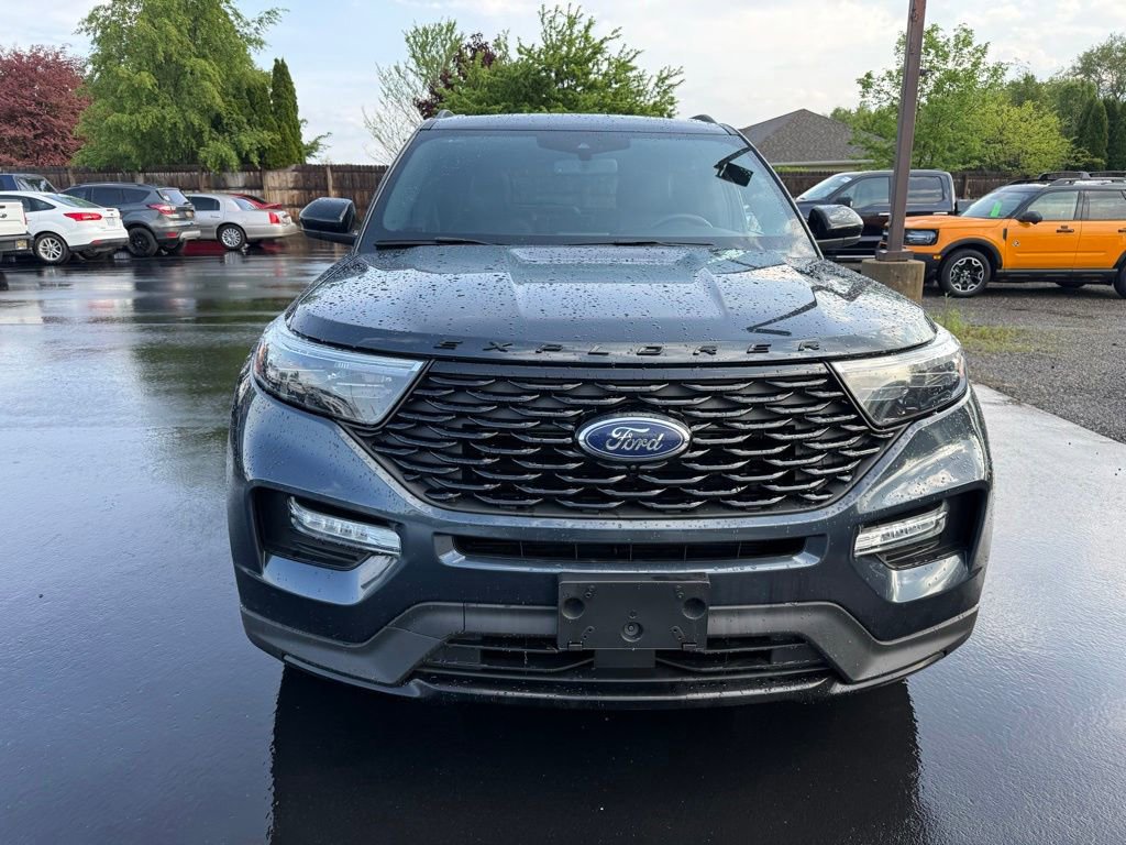 Certified 2024 Ford Explorer ST-Line w/ Class IV Trailer Tow Package AWD/4WD image 4