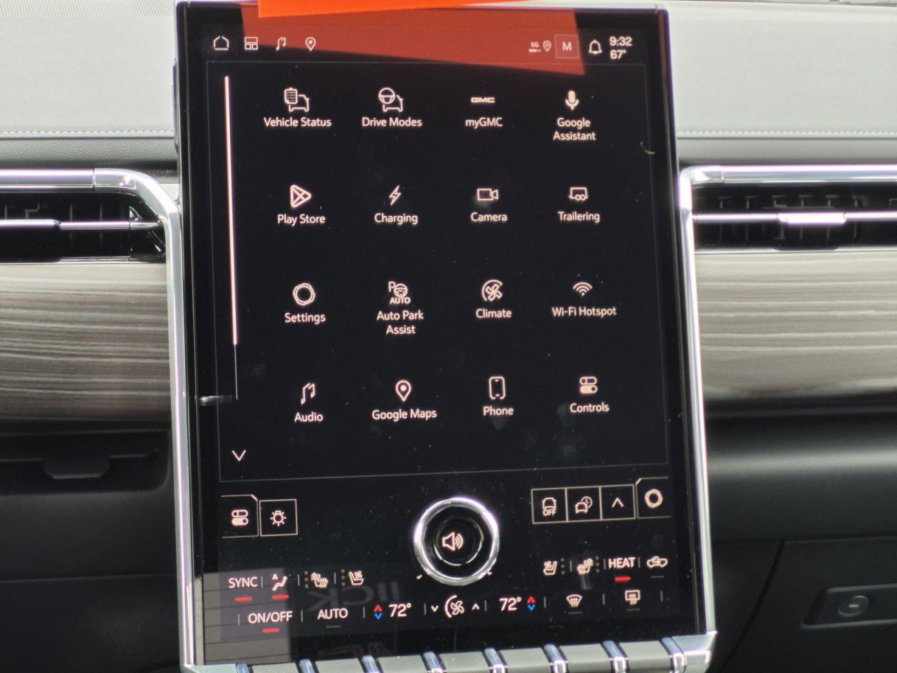 New 2026 GMC Sierra EV Denali image 18