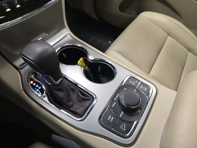 Used 2021 Jeep Grand Cherokee Overland image 18