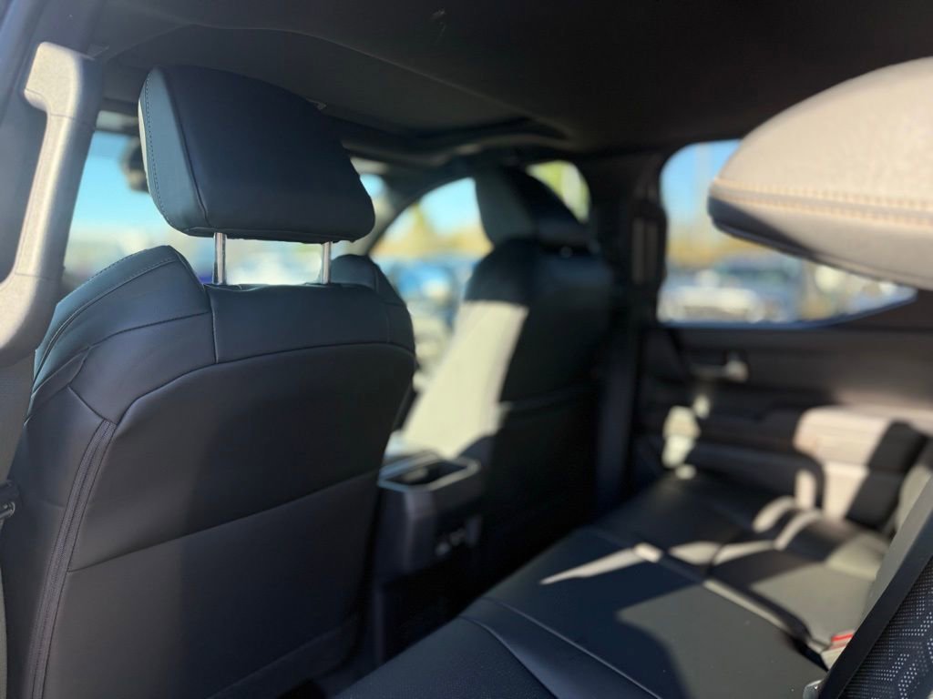 Used 2024 Toyota Tacoma Limited image 17