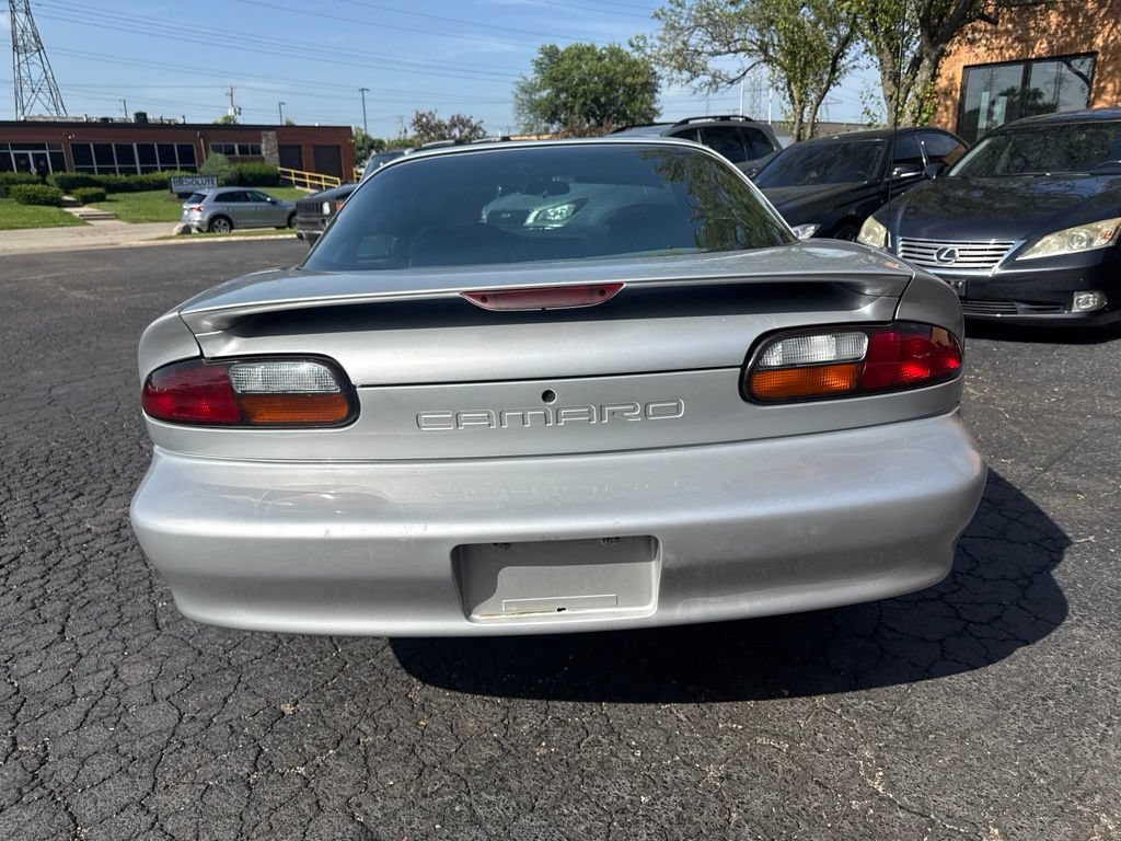 Used 2002 Chevrolet Camaro LT w/ Preferred Equipment Group 1 RWD image 5