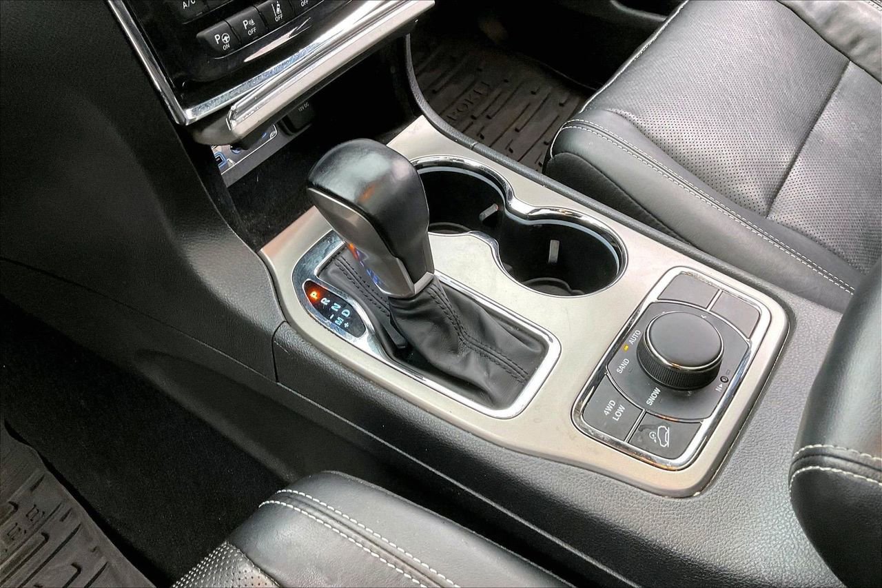 Certified 2021 Jeep Grand Cherokee Limited w/ Quick Order Package 28K 80th AWD/4WD image 33