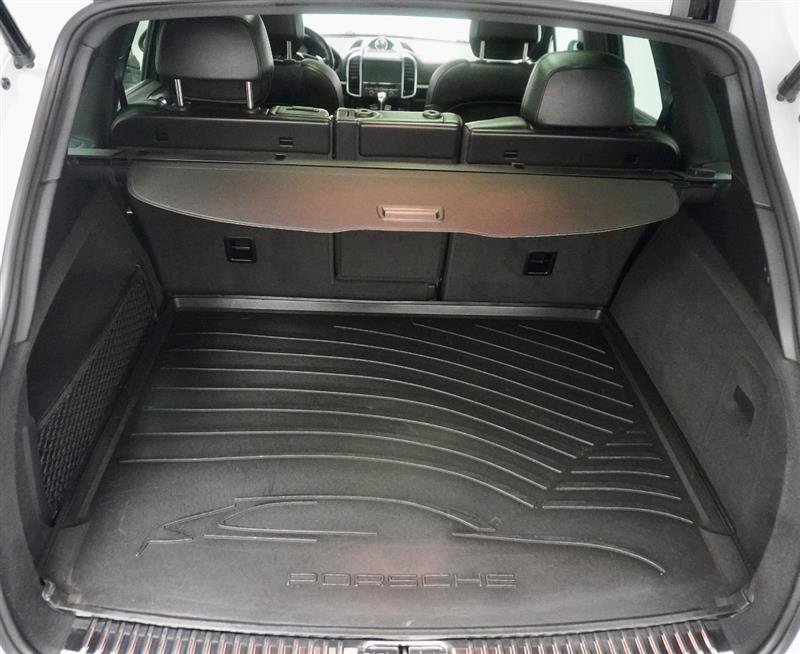 Used 2013 Porsche Cayenne S AWD/4WD image 45