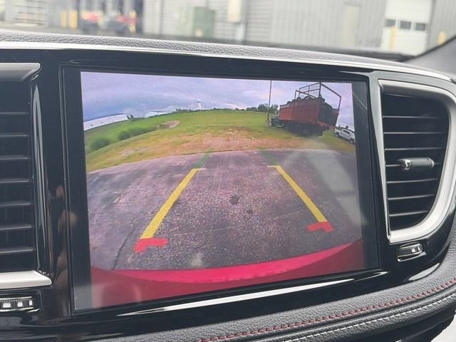 New 2027 Chrysler Pacifica Select AWD/4WD image 30