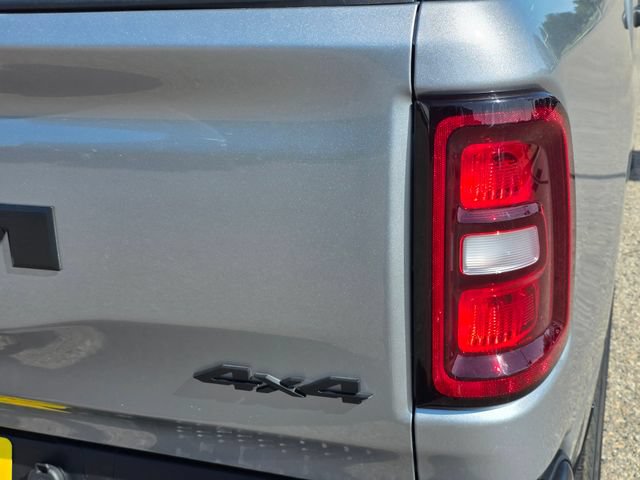 Used 2025 RAM 1500 Tradesman AWD/4WD image 12