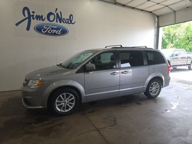 Used 2016 Dodge Grand Caravan SXT FWD image 22