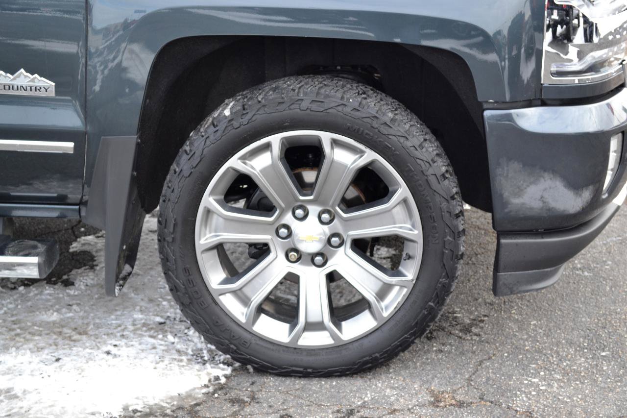 Used 2017 Chevrolet Silverado 1500 High Country image 64