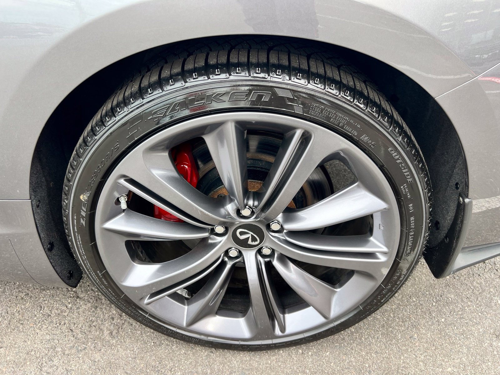 Used 2022 INFINITI Q60 Red Sport 400 AWD/4WD image 25