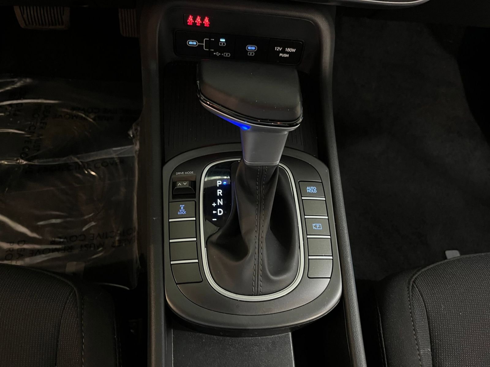 Used 2025 Hyundai Kona SEL image 41