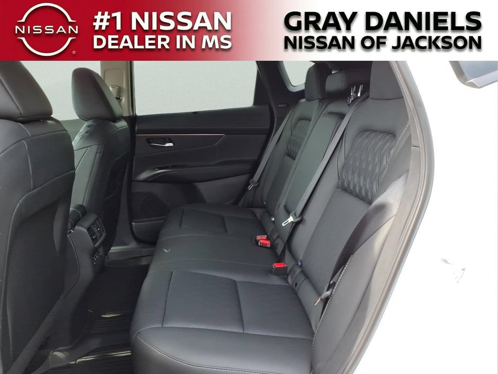 New 2026 Nissan Murano Platinum w/ Cargo Package AWD/4WD image 26