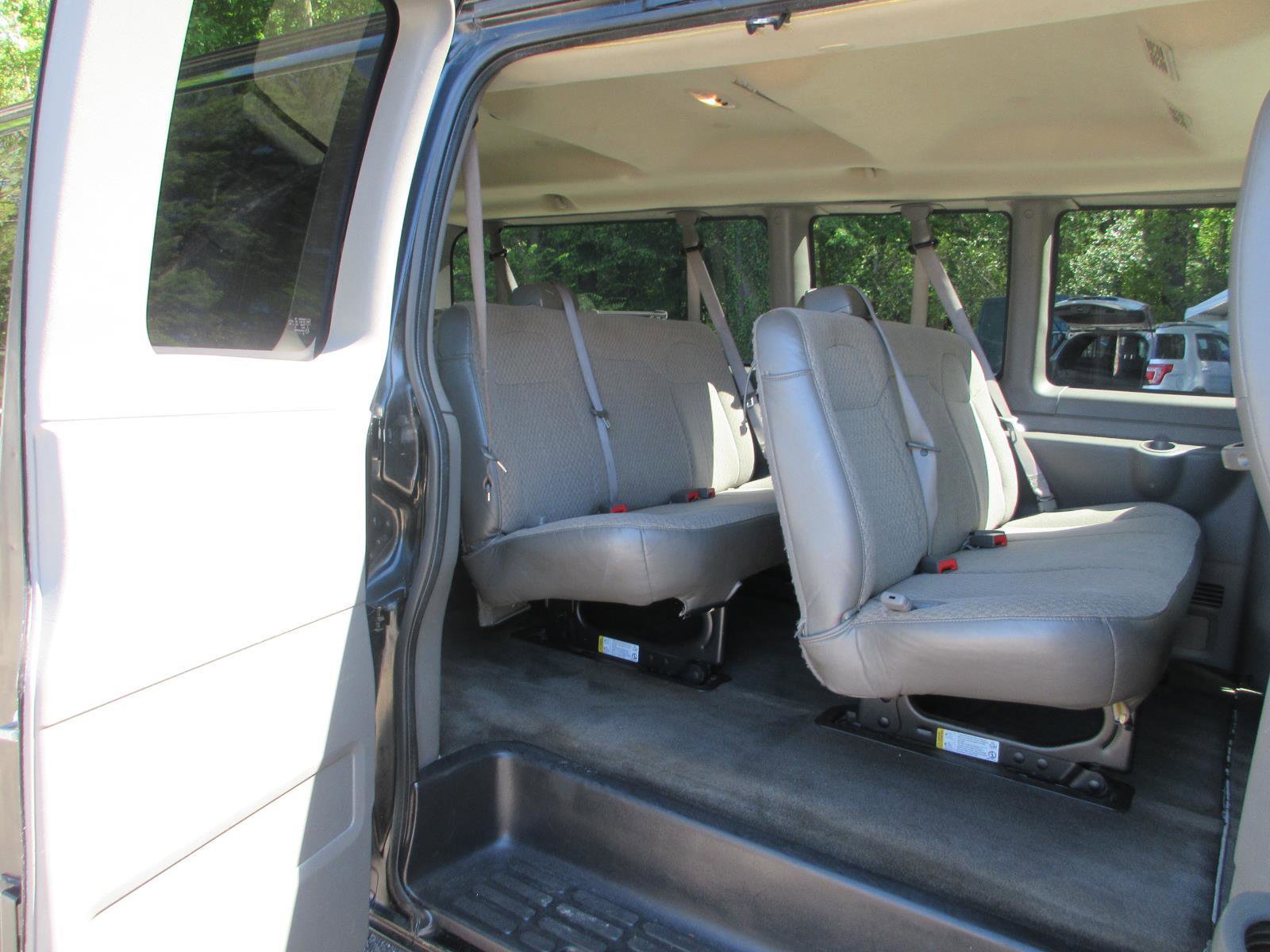 Used 2013 Chevrolet Express 3500 LT w/ LT Preferred Equipment Group RWD image 16