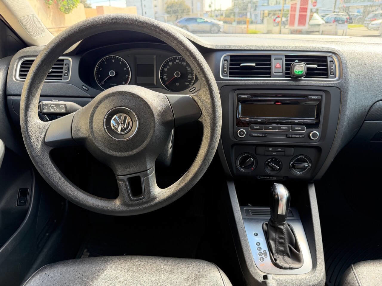 Used 2014 Volkswagen Jetta SE image 13