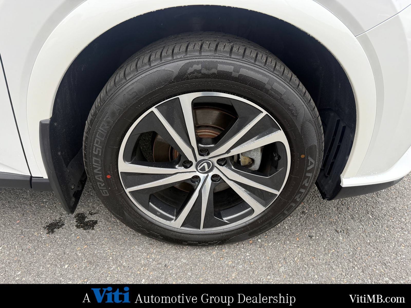 Used 2023 Lexus RX 350 Premium w/ Accessory Package AWD/4WD image 15