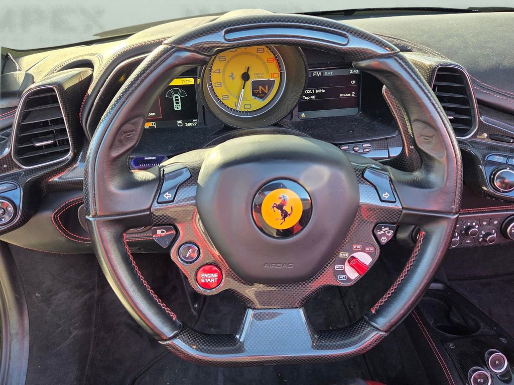 Used 2013 Ferrari 458 Spider image 21