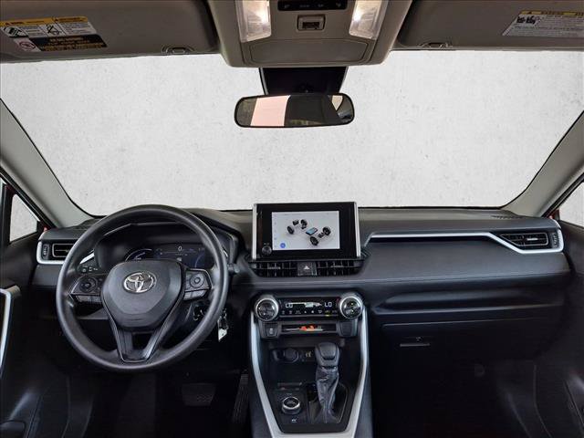 Certified 2025 Toyota RAV4 LE AWD/4WD image 18