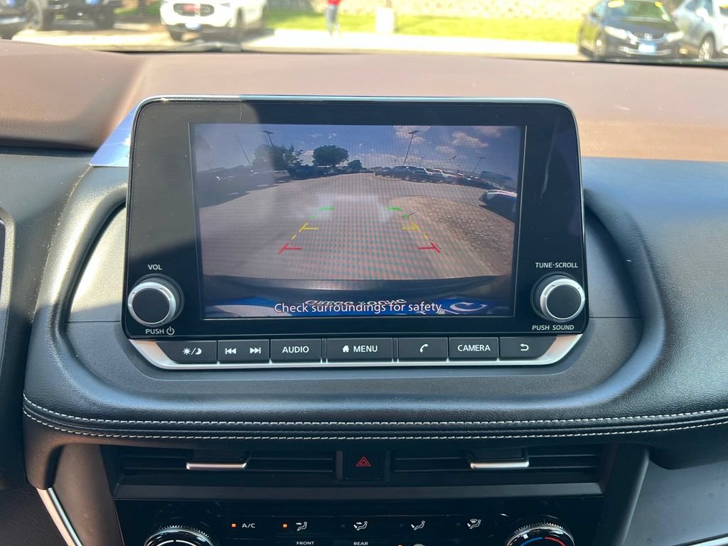 Used 2023 Nissan Rogue S AWD/4WD image 34