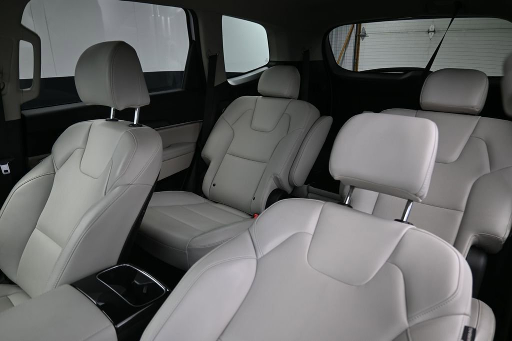 Certified 2024 Kia Telluride S AWD/4WD image 14