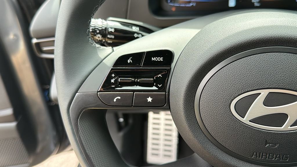 New 2026 Hyundai Elantra Sport image 27