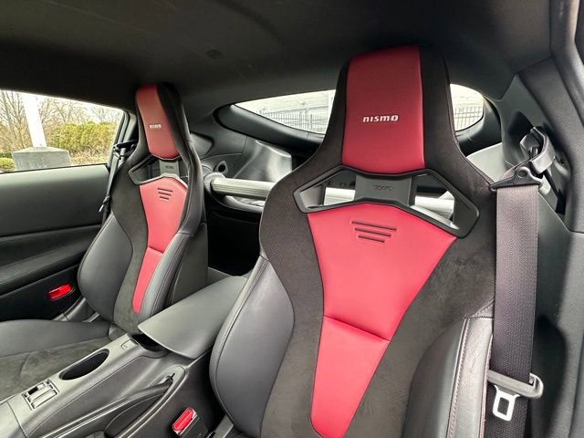 Used 2024 Nissan Z NISMO w/ Floor Mat Package image 12