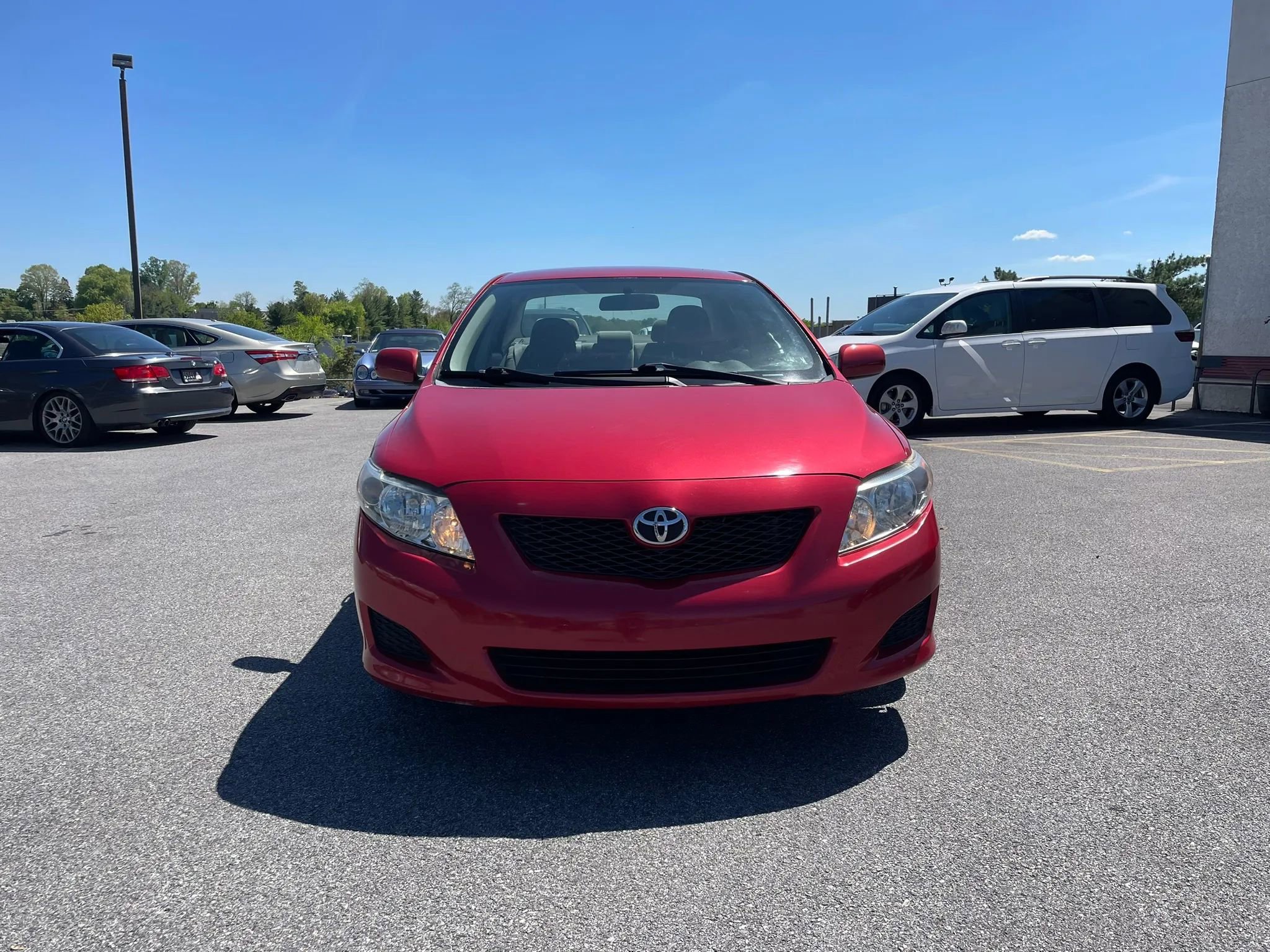Used 2010 Toyota Corolla LE FWD image 4