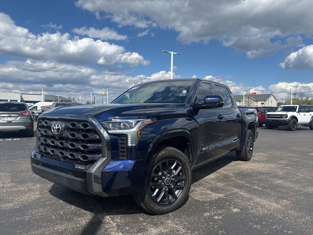 Used 2022 Toyota Tundra Platinum w/ Advanced Package image 11
