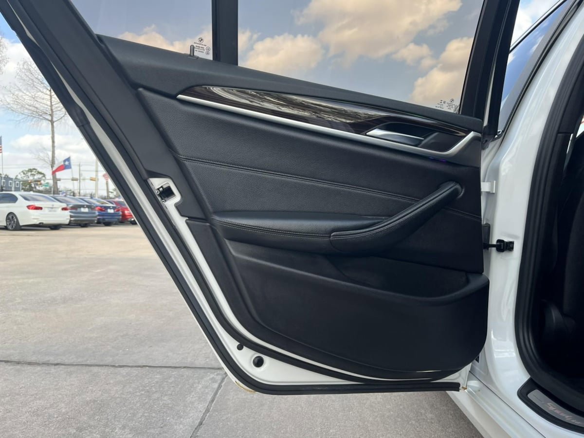 Used 2017 BMW 530i RWD image 25