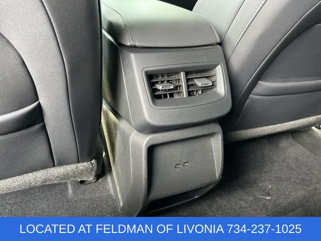 Certified 2024 Chevrolet Equinox EV RS FWD image 20