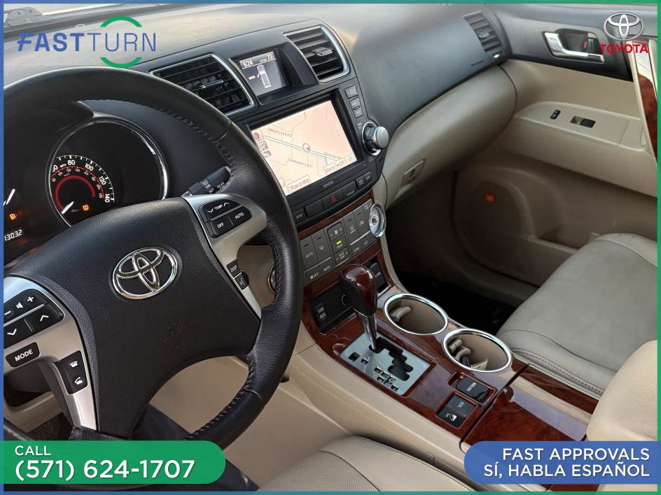 Used 2012 Toyota Highlander Limited w/ Tow Pkg image 21