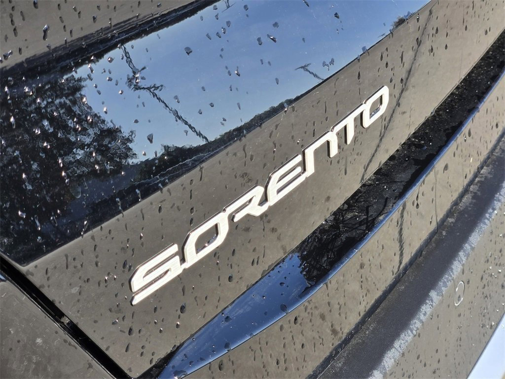 New 2026 Kia Sorento S w/ S Panoramic Sunroof Package image 7