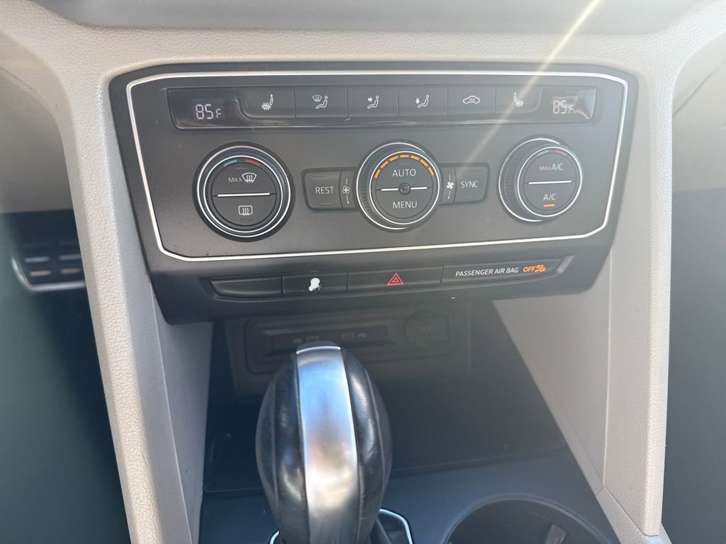 Used 2021 Volkswagen Atlas SE w/ Panoramic Sunroof Package image 69