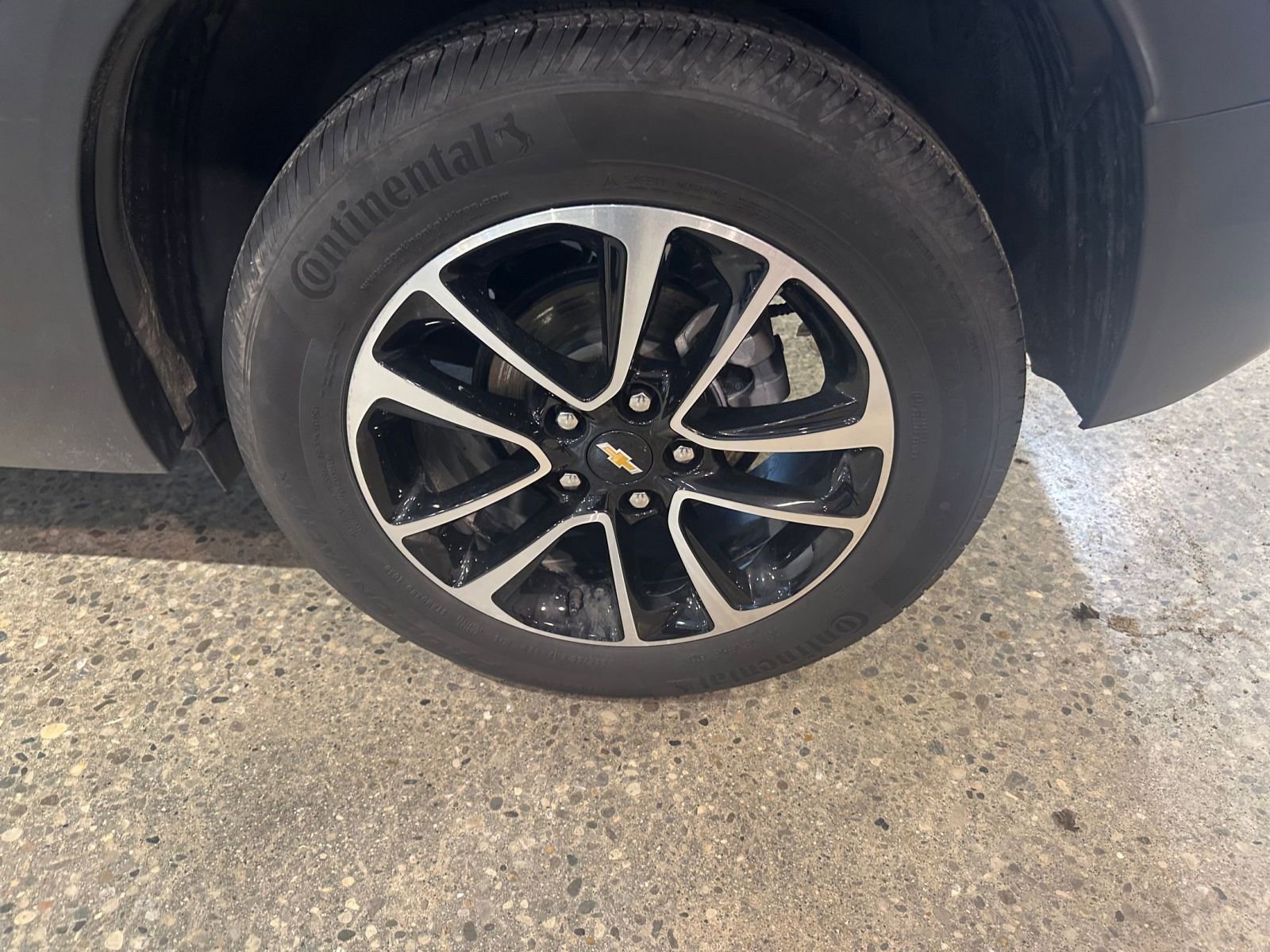 Used 2025 Chevrolet TrailBlazer LT image 30