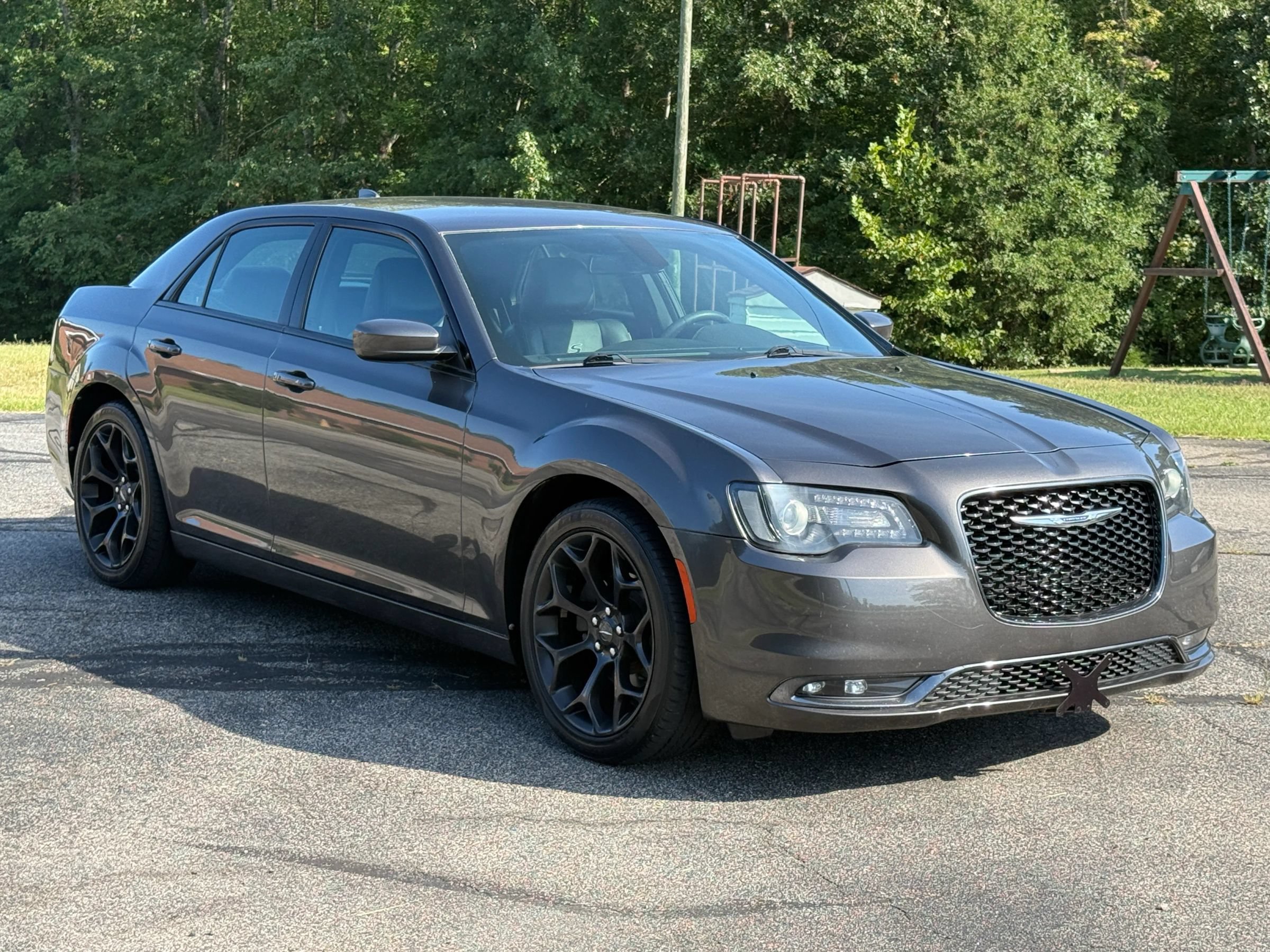 Used 2020 Chrysler 300 S RWD image 3
