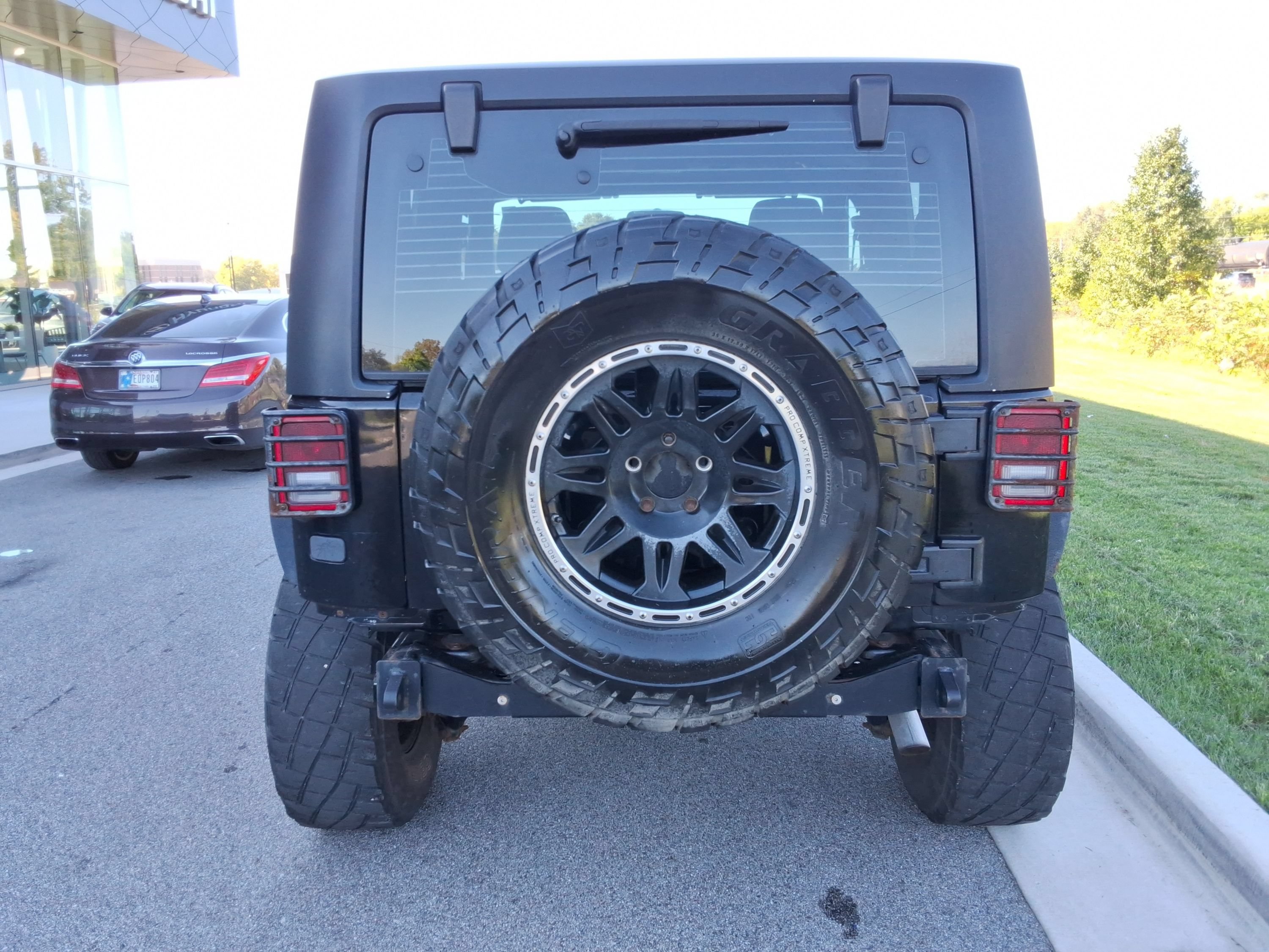 Used 2013 Jeep Wrangler Sport AWD/4WD image 12