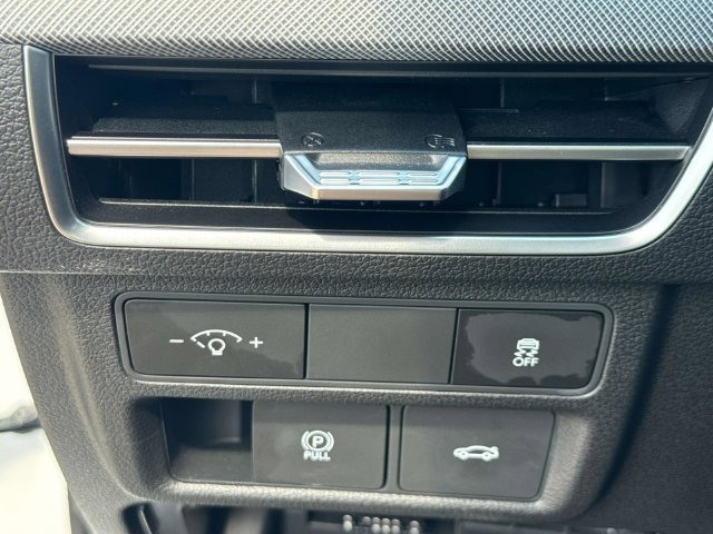 Certified 2026 Hyundai Sonata SEL FWD image 26