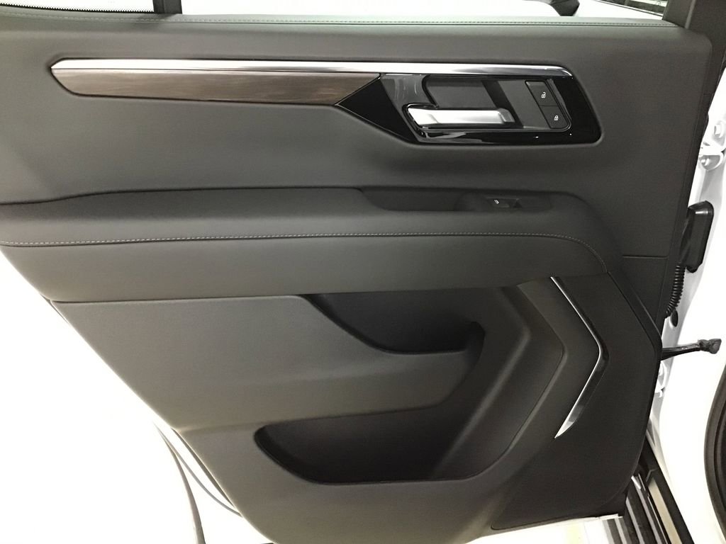 New 2026 Chevrolet Tahoe LS image 15