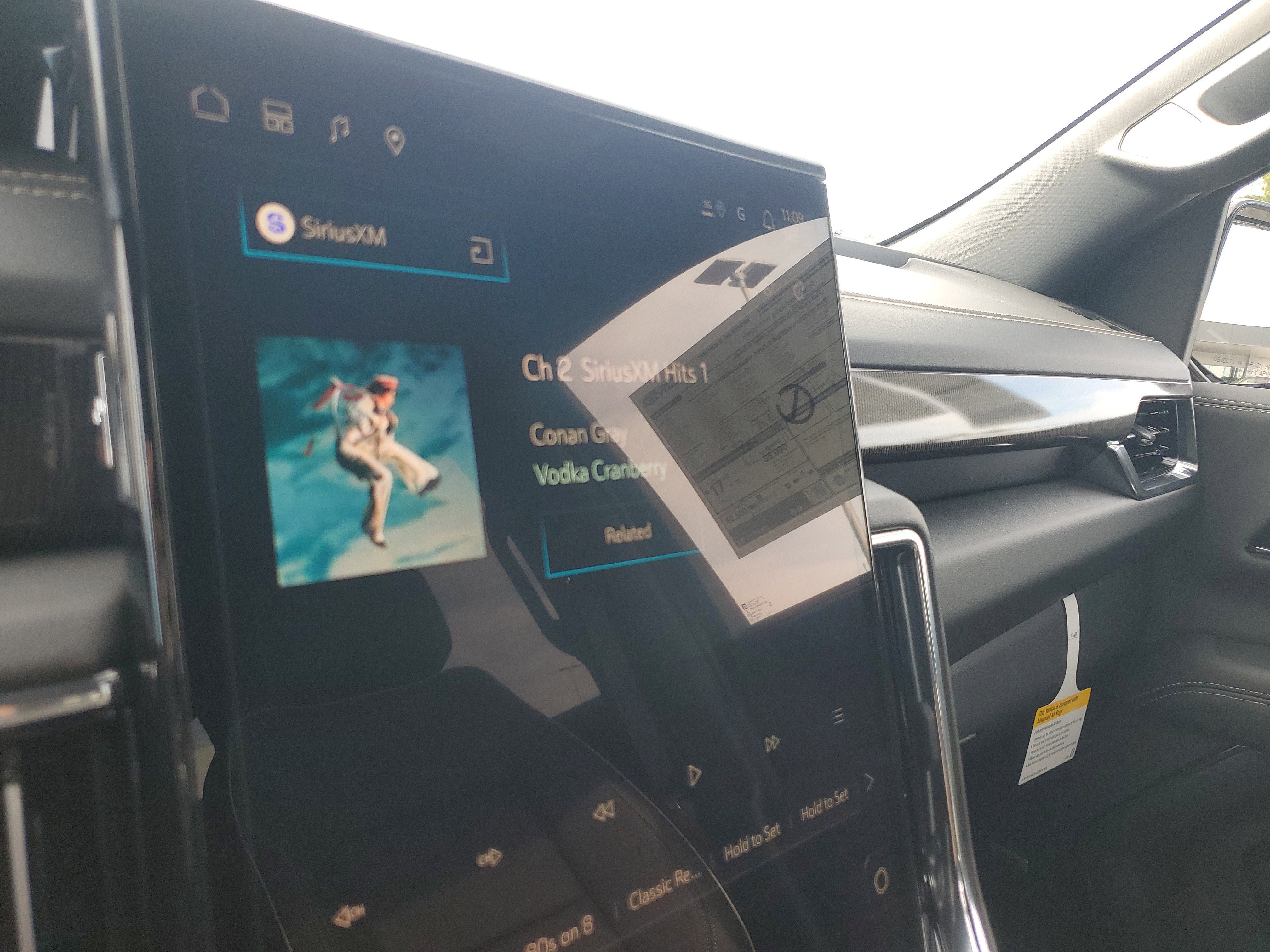 New 2026 GMC Yukon XL Elevation image 25