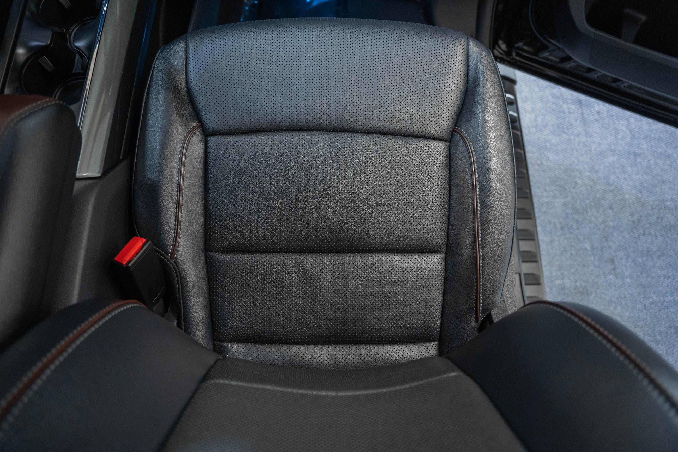 Certified 2023 Ford F150 Lariat w/ Equipment Group 502A High image 41