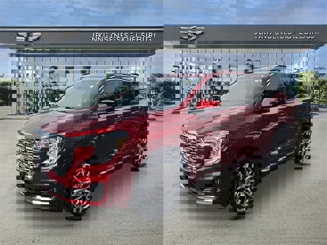 Used 2022 GMC Terrain Denali w/ Denali Premium Package image 8