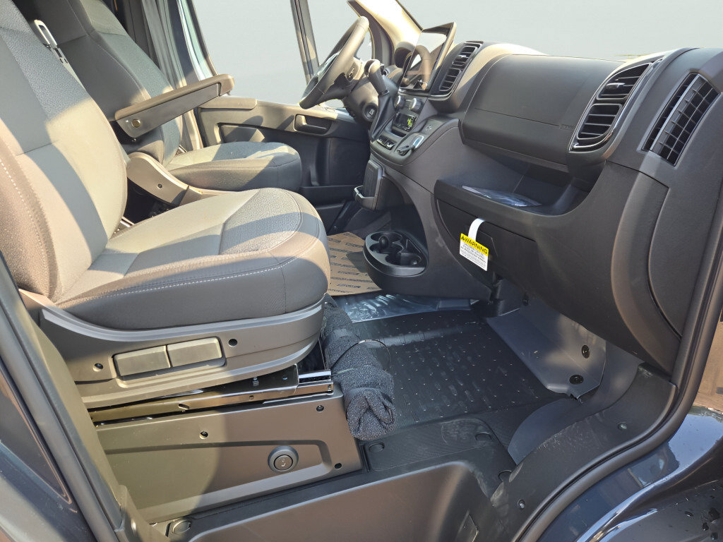 New 2026 RAM ProMaster 1500 w/ Premium Convenience Group FWD image 7