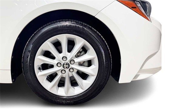 Used 2020 Toyota Corolla LE image 8