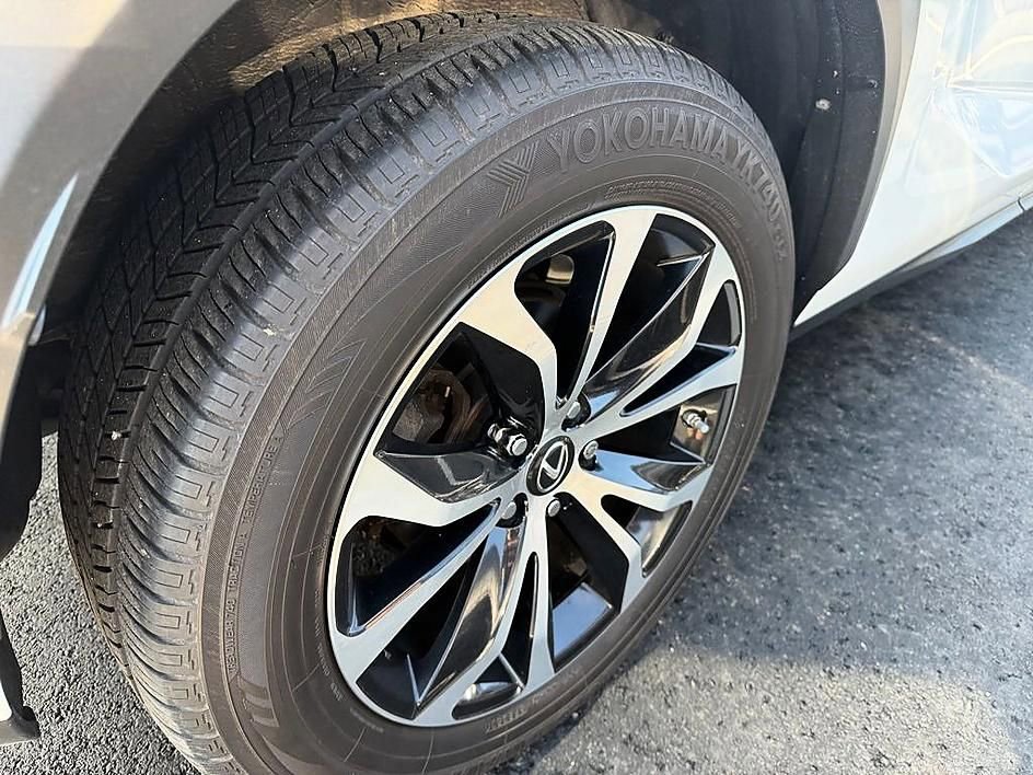 Used 2024 Lexus LX 600 F Sport image 4