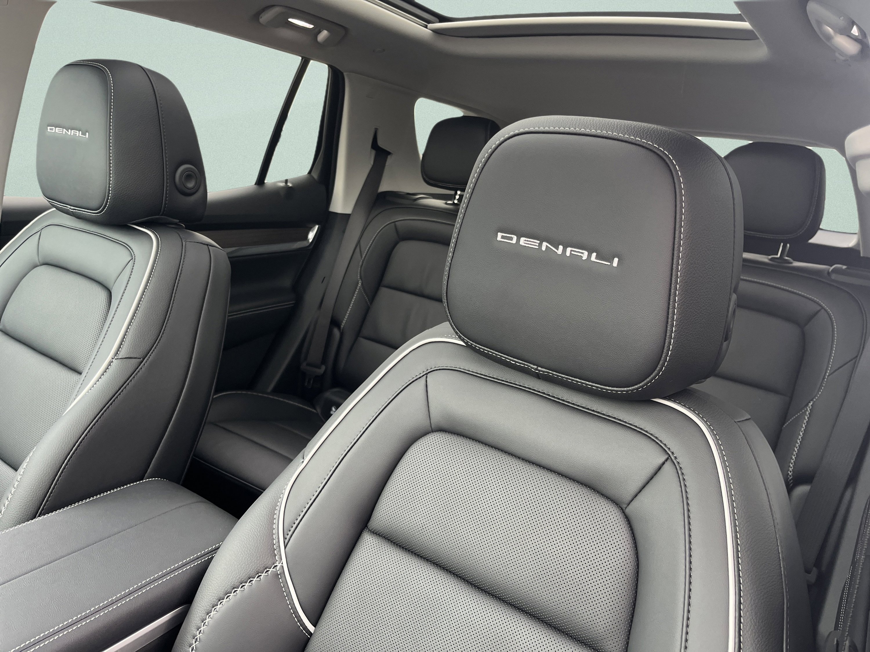 New 2026 GMC Terrain Denali image 6