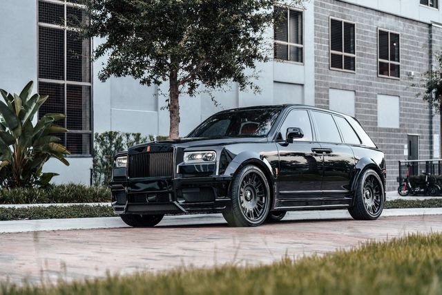 Used 2022 Rolls-Royce Cullinan w/ Cullinan Package