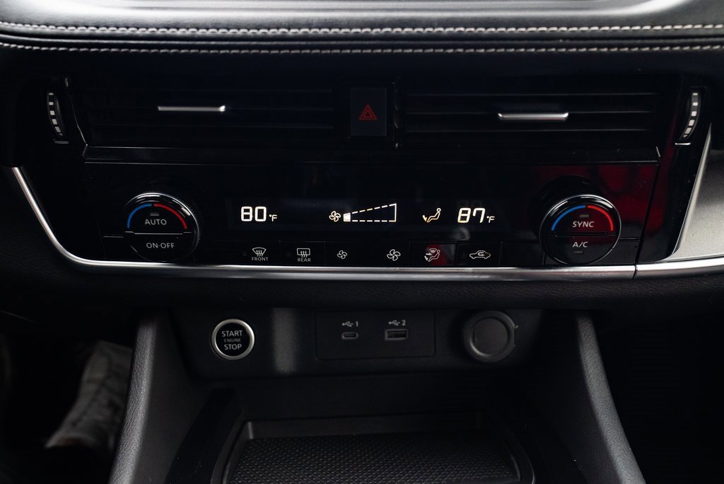 Used 2022 Nissan Rogue SV image 16