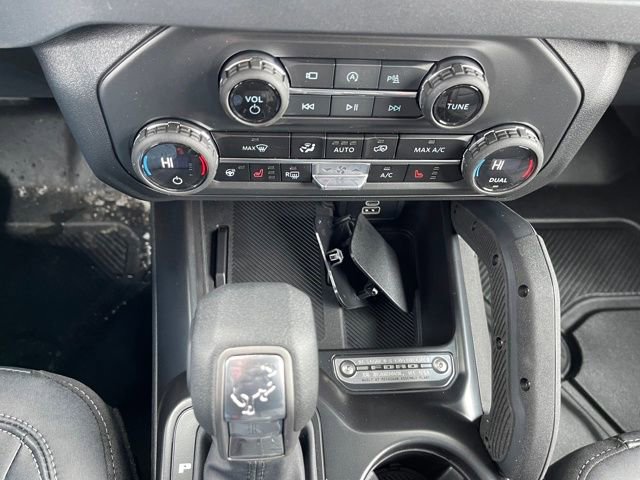 New 2026 Ford Bronco Badlands AWD/4WD image 22