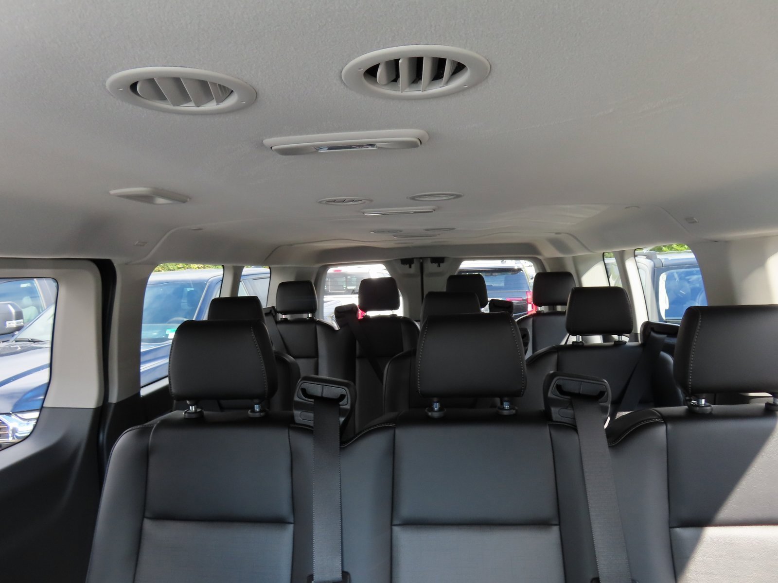 New 2026 Ford Transit 350 XL image 17