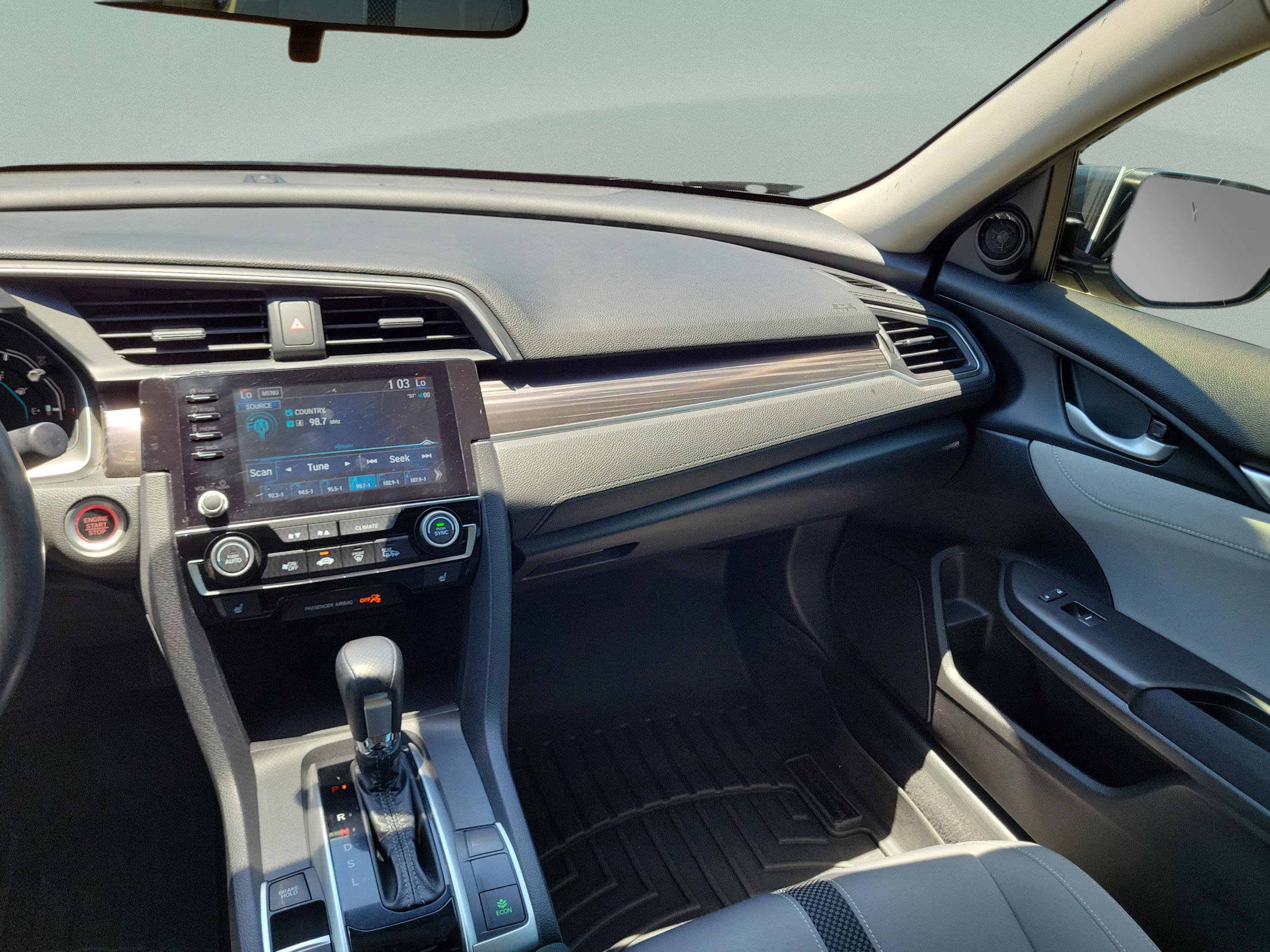 Used 2019 Honda Civic EX image 17